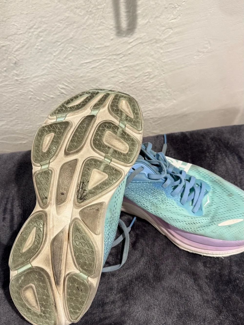 Hoka Bondi 8 Women's Running Shoes